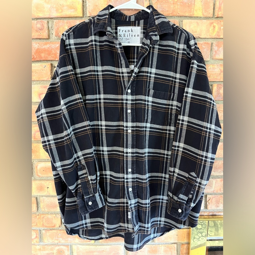 Frank & Eileen Woman’s Plaid Button-Up Shirt